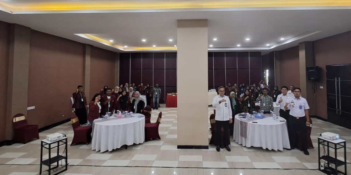 Mahasiswa Unimuda Antusias Mengikuti Sosialisasi Keimigrasian