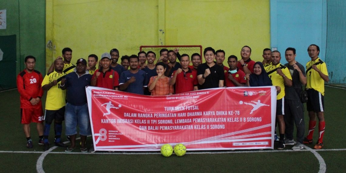 Peringati Hari Kemenkumham RI, Imigrasi Sorong Turut Serta Dalam Turnamen Futsal Kemenkumham