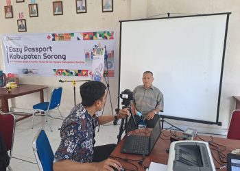Pelayanan Eazy Passport di Kantor Kementerian Agama Kabupaten Sorong Mencapai Sukses: 57 Orang Jamaah Haji Dilayani dalam 2 Hari