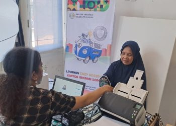 Peringati Hari Sumpah Pemuda Ke-95, Imigrasi Sorong Semangat Memberikan Layanan Eazy Passport Bagi Jamaah Haji