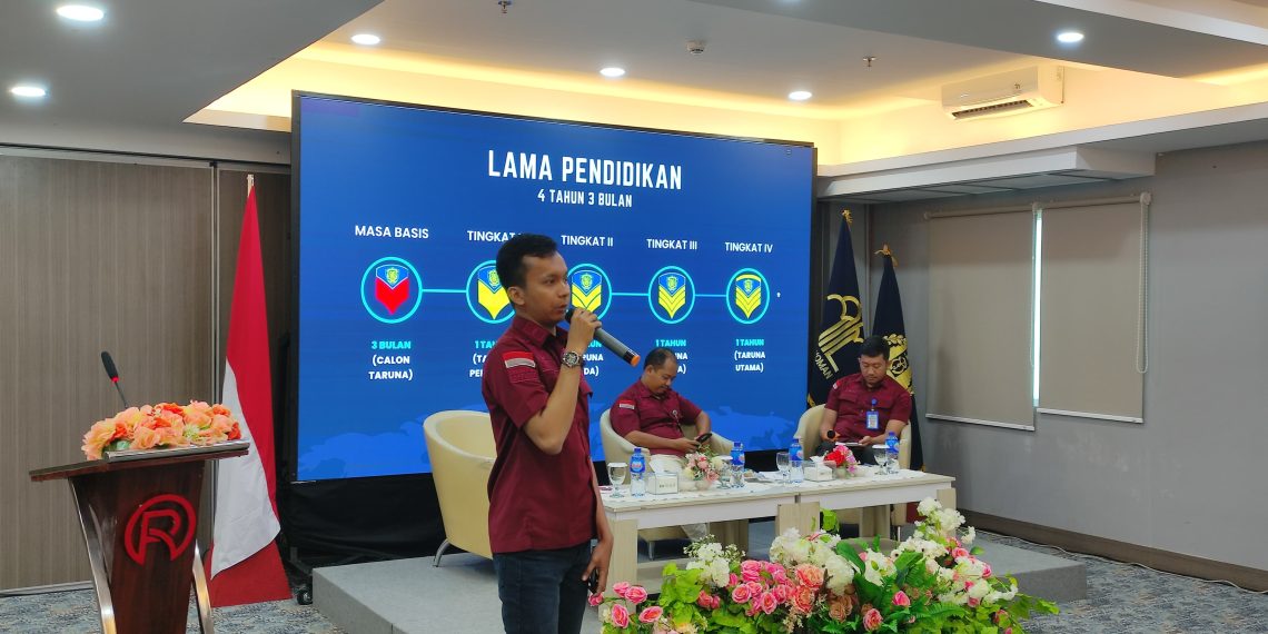 Begini Antusias Siswa dan Siswi Menyimak Informasi Pelayanan Keimigrasian dan Politeknik Imigrasi