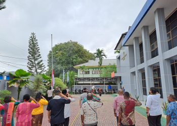 Imigrasi Sorong : Pakaian Adat Mewarnai Kegiatan Upacara Peringatan Hari Lahir Pancasila 2024