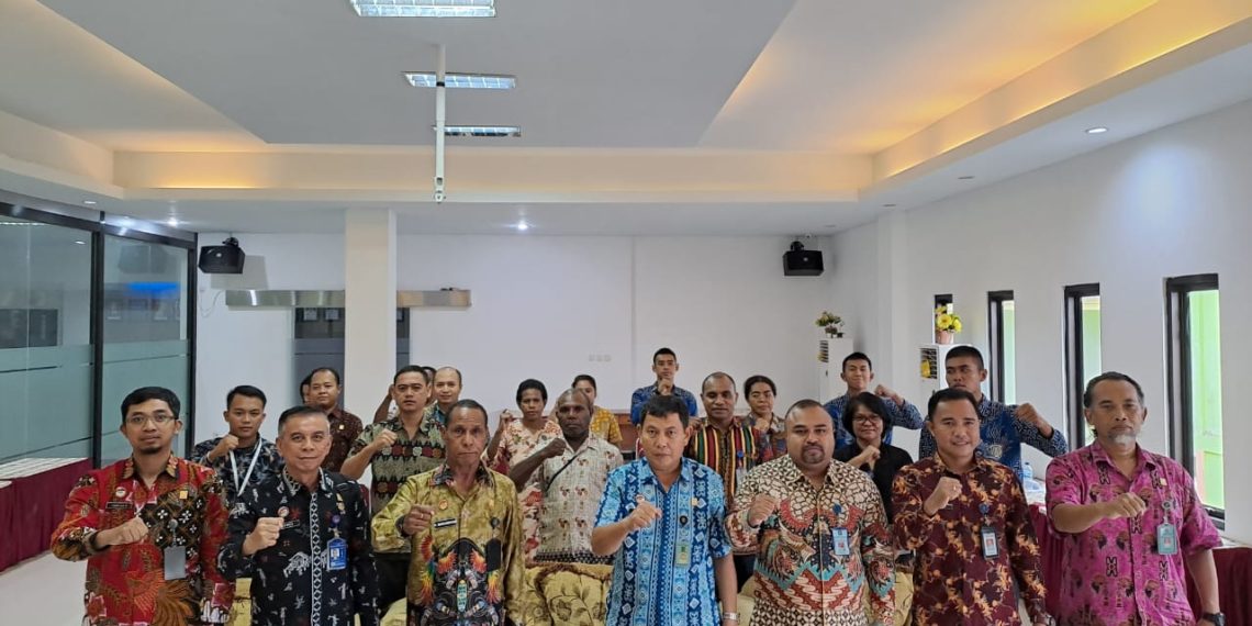 Kakanwil Berikan Pengarahan dan Penguatan Pembangunan ZI di Kantor Imigrasi Sorong