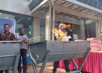 Imigrasi Sorong Musnahkan 19.216 Arsip Keimigrasian