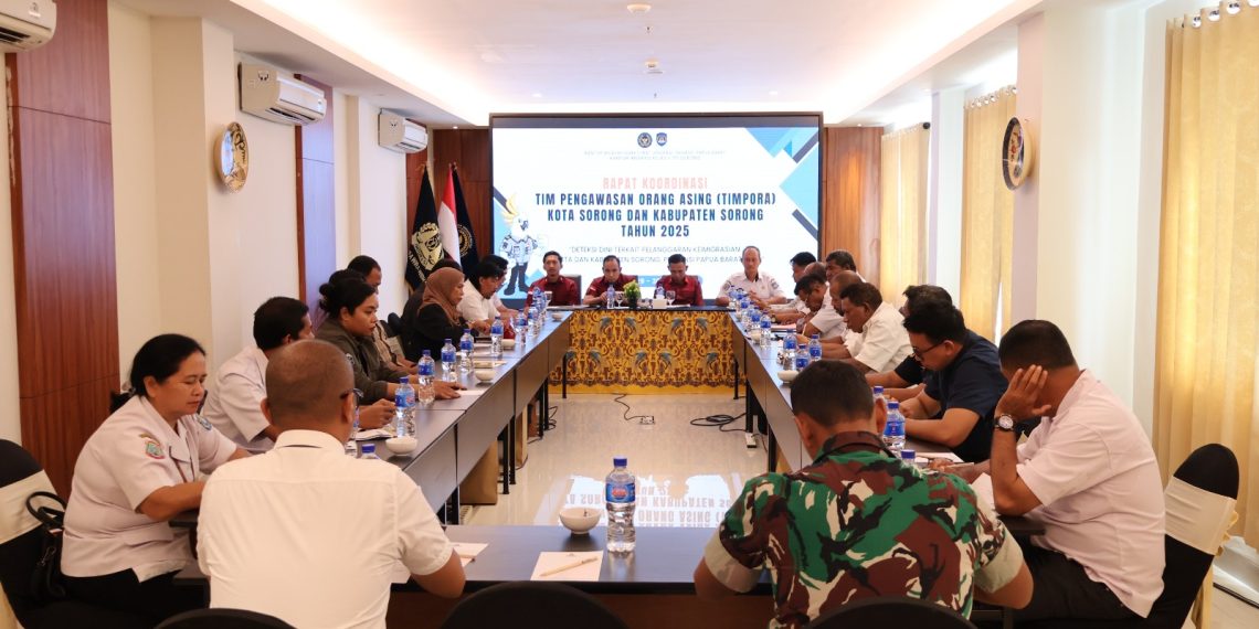 Imigrasi Sorong Gelar Rapat Koordinasi Timpora: Fokus Pada Deteksi Dini Pelanggaran Keimigrasian
