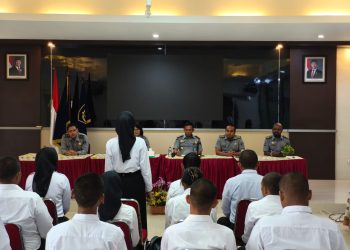 Pengarahan CPNS di Kantor Imigrasi Kelas II TPI Sorong: Kepala Kantor Tekankan Pentingnya Profesionalisme dan Integritas