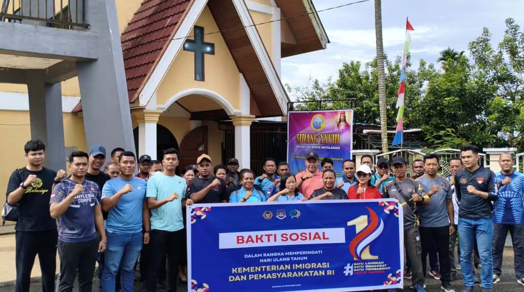 Semarak Hari Ulang Tahun Kementerian Imigrasi dan Pemasyarakatan yang ke-1, Imigrasi Sorong Bersama Lapas dan Bapas Laksanakan Bakti Sosial dan Donor Darah
