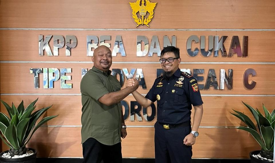 Kepala Kantor Imigrasi Kelas II TPI Sorong Kunjungi Kejaksaan Negeri Sorong dan Bea Cukai Sorong, Bahas Sinergitas Antar Stakeholder