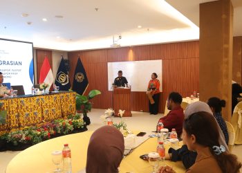 Imigrasi Sorong Laksanakan Sosialisasi Keimigrasian terkait Aplikasi M-Paspor, Paspor Elektronik, dan Inovasi Pelayanan Paspor