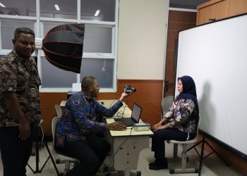 Kantor Imigrasi Kelas II TPI Sorong Gelar Layanan Eazy Paspor di BP2IP Sorong