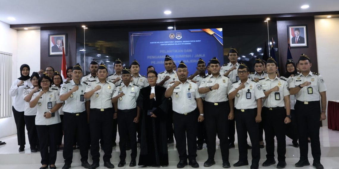 Pelantikan dan Pengambilan Sumpah/Janji Pejabat Non Manajerial di Lingkungan Kantor Imigrasi Kelas II TPI Sorong