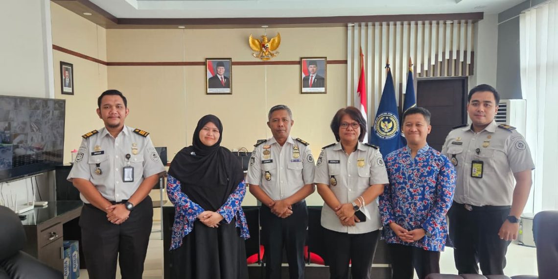 Kantor Imigrasi Kelas II TPI Sorong Terima Kunjungan Konsular Kedutaan Besar Inggris