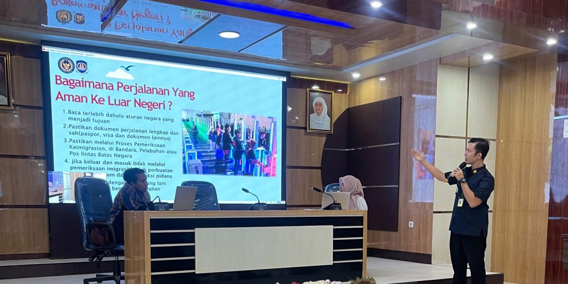 Imigrasi Sorong berpartisipasi dalam seminar bertajuk “Opening Opportunities to Germany: Scholarship, Study, Skill and Career Pathway”, di UNAMIN Sorong